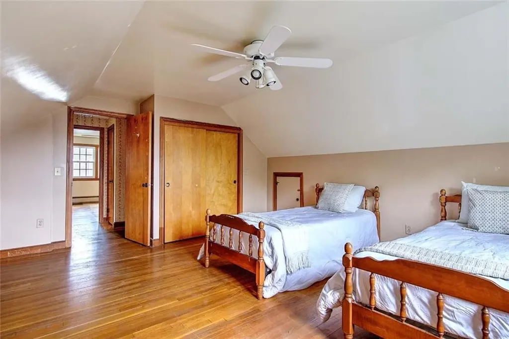 264 Waseca Avenue Barrington RI 02806