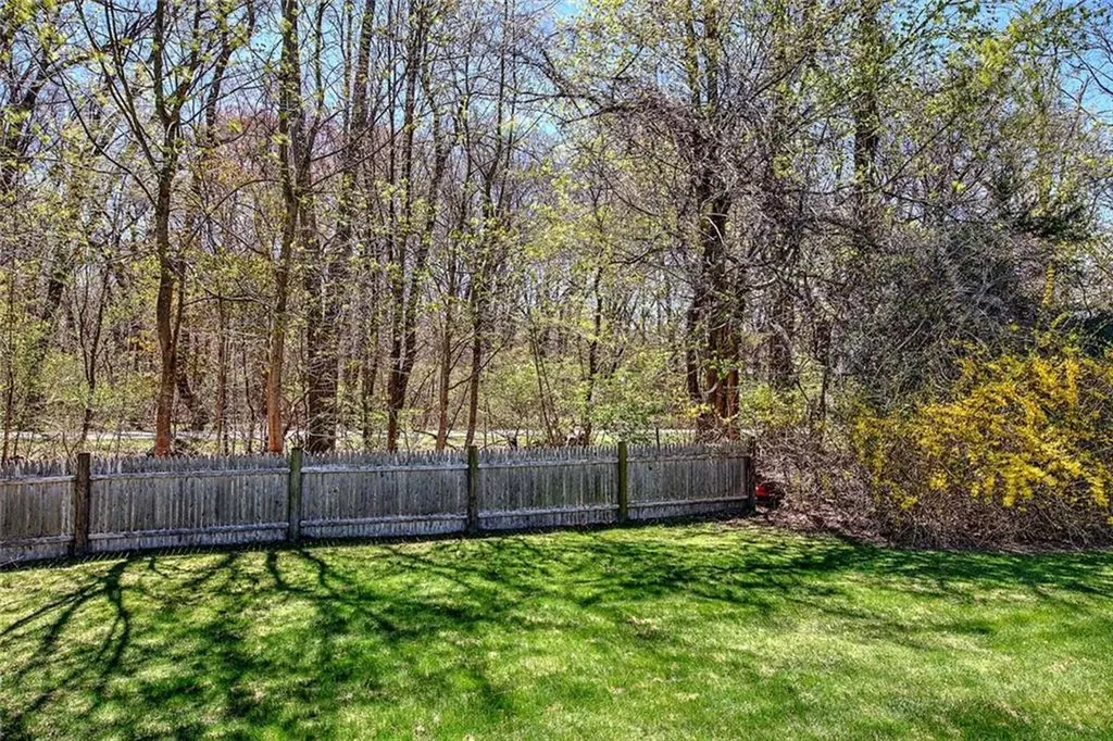 264 Waseca Avenue Barrington RI 02806