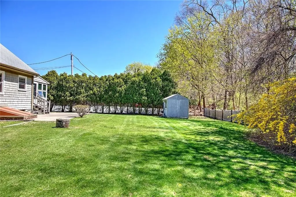 264 Waseca Avenue Barrington RI 02806