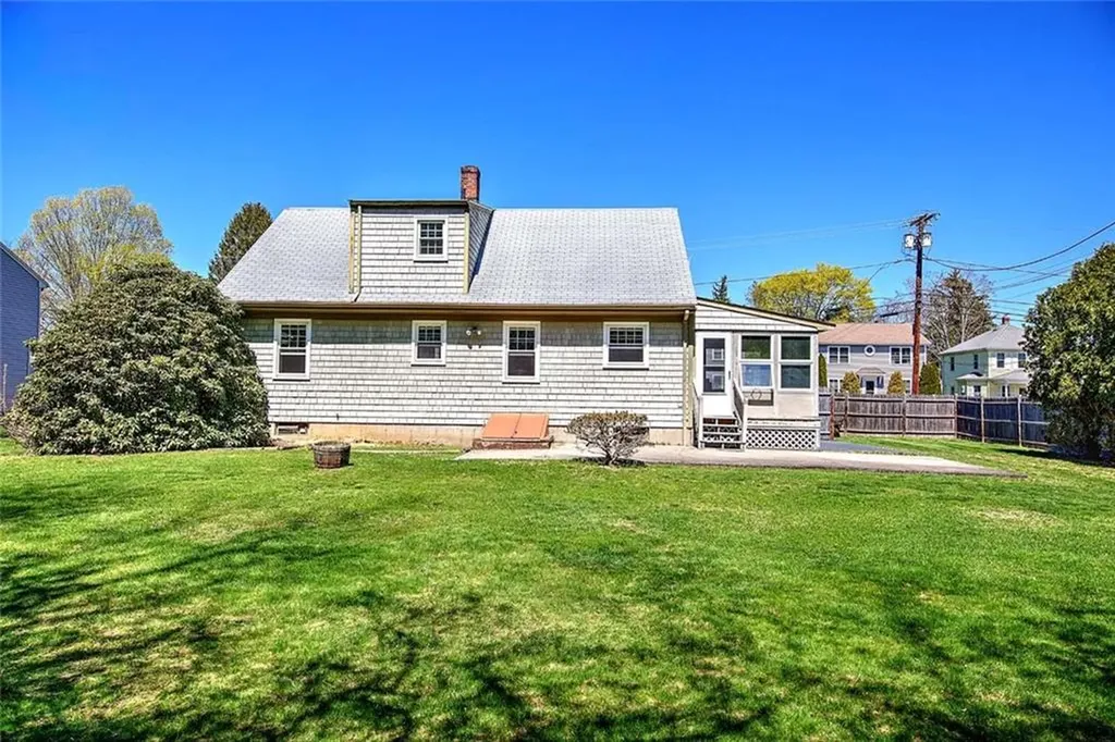 264 Waseca Avenue Barrington RI 02806