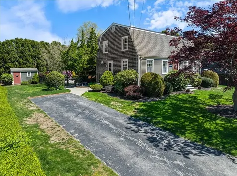 43 Academy Avenue Bristol RI 02809