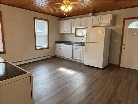 13 Ethel Street Blackstone MA 01504
