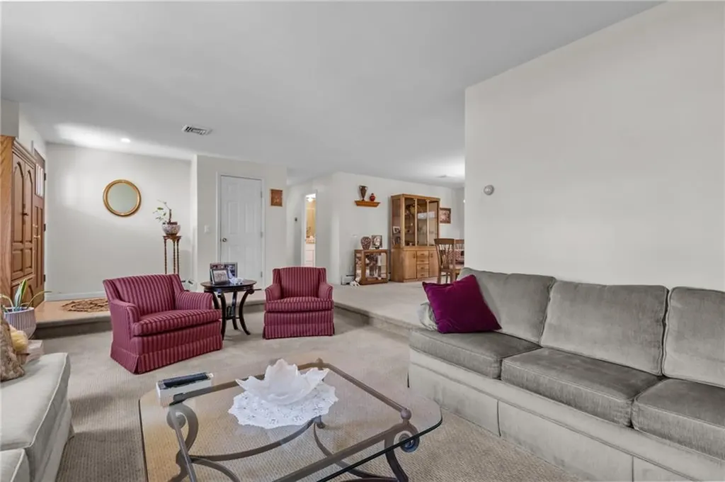66 West River Parkway North Providence RI 02904