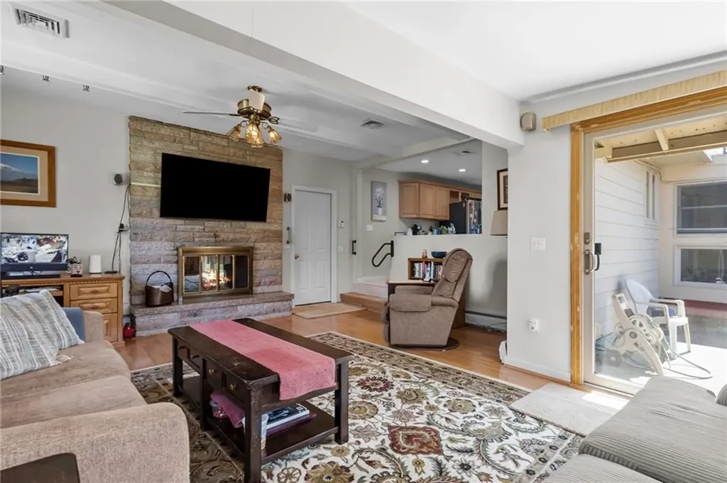 66 West River Parkway North Providence RI 02904