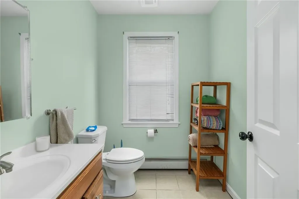 89 Knowles Street Providence RI 02906