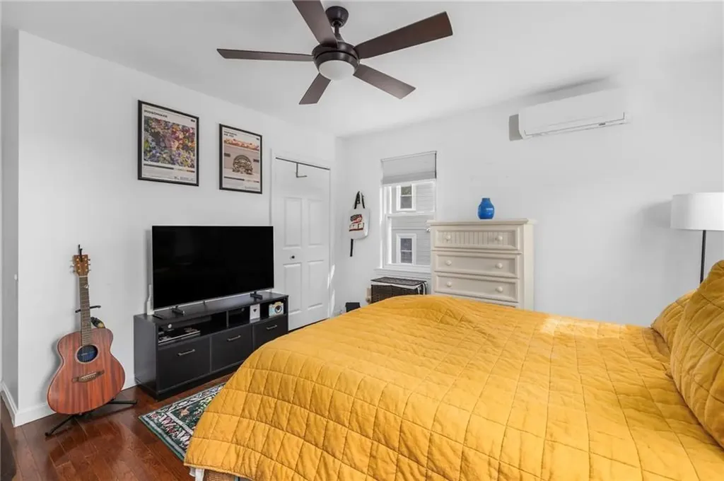 89 Knowles Street Providence RI 02906