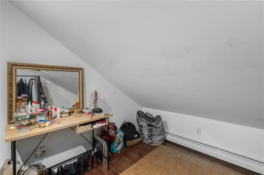 89 Knowles Street Providence RI 02906