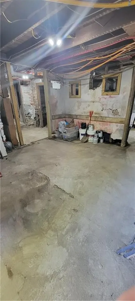 89 Knowles Street Providence RI 02906