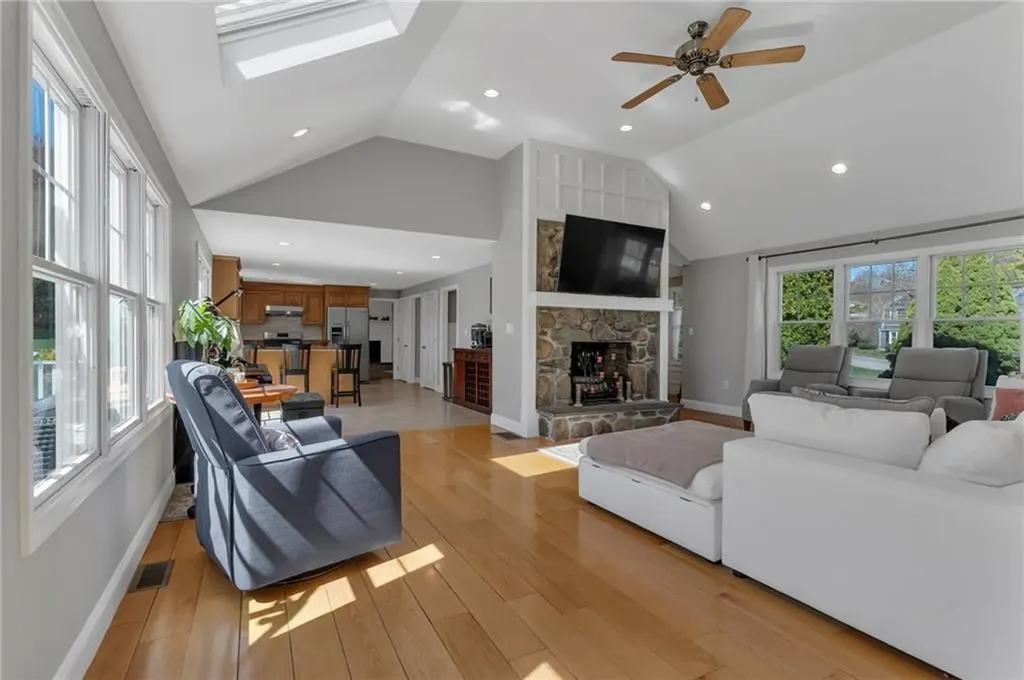 55 Lonesome Pine Road Cumberland RI 02864
