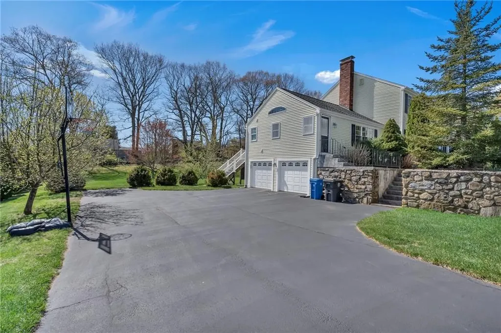55 Lonesome Pine Road Cumberland RI 02864