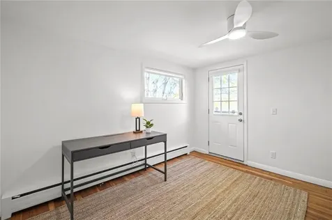 67 Montgomery Road Swansea MA 02777