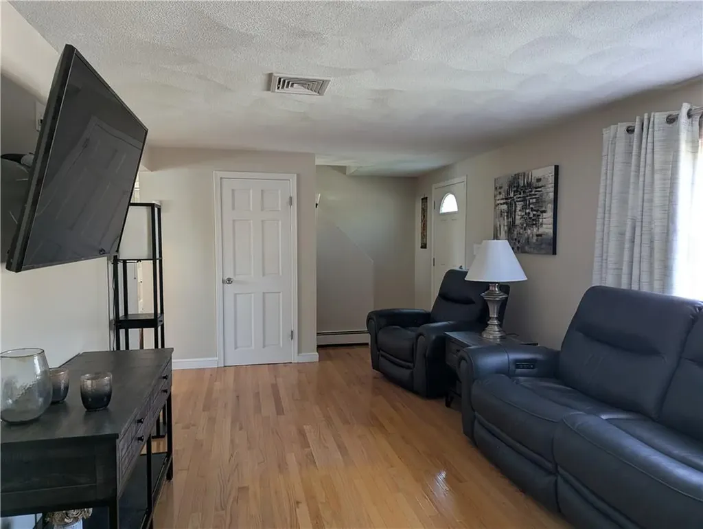 74 Williams Street Cumberland RI 02864