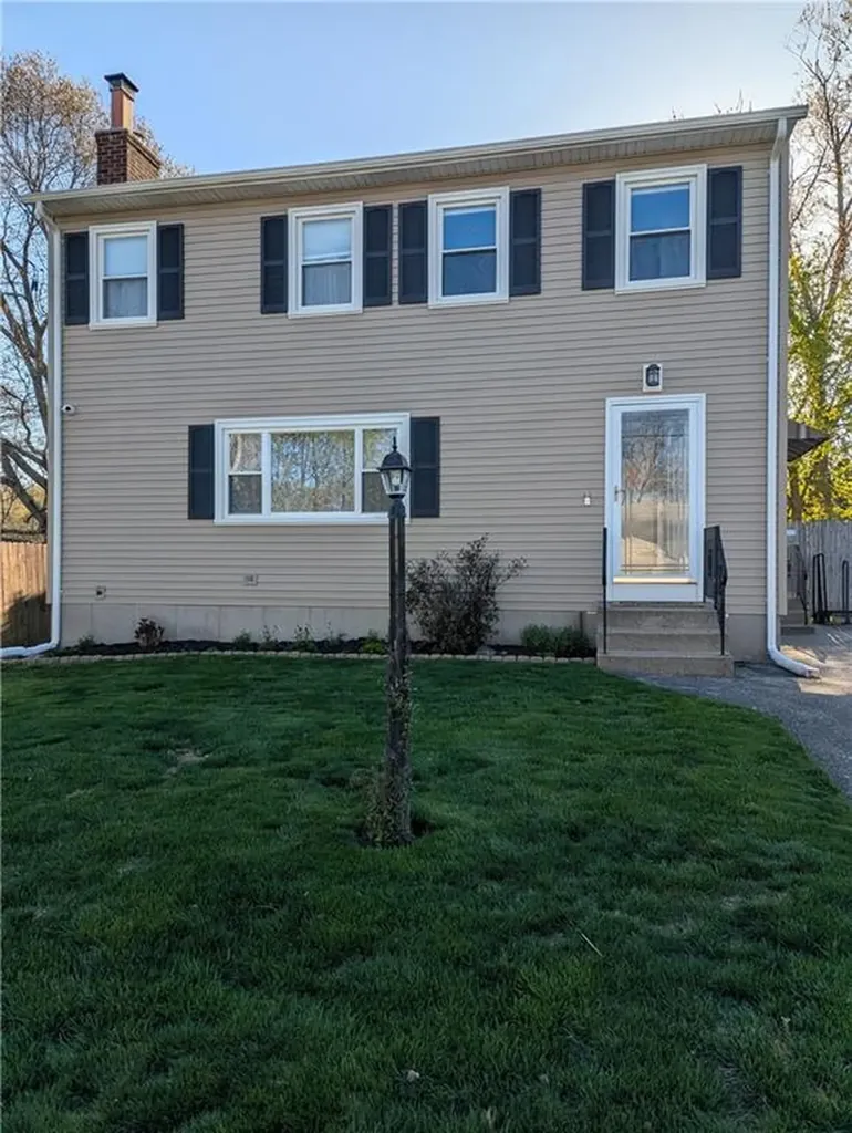 74 Williams Street Cumberland RI 02864