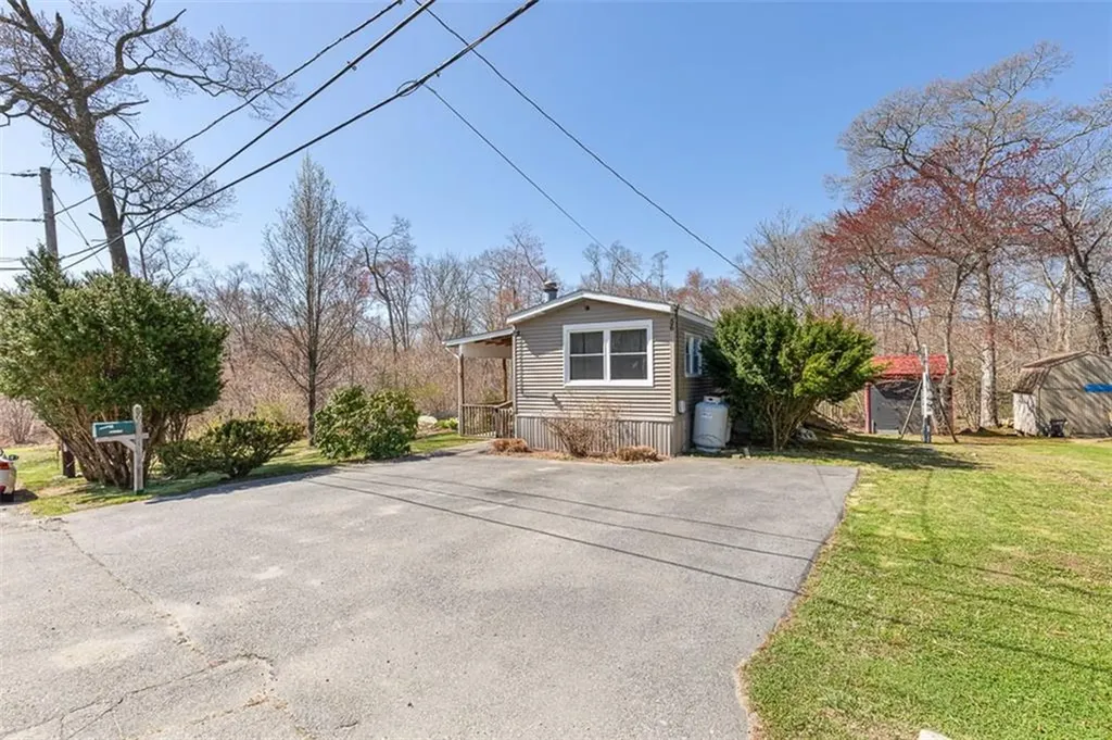 301 Lot 56 Bulgarmarsh Road Tiverton RI 02878