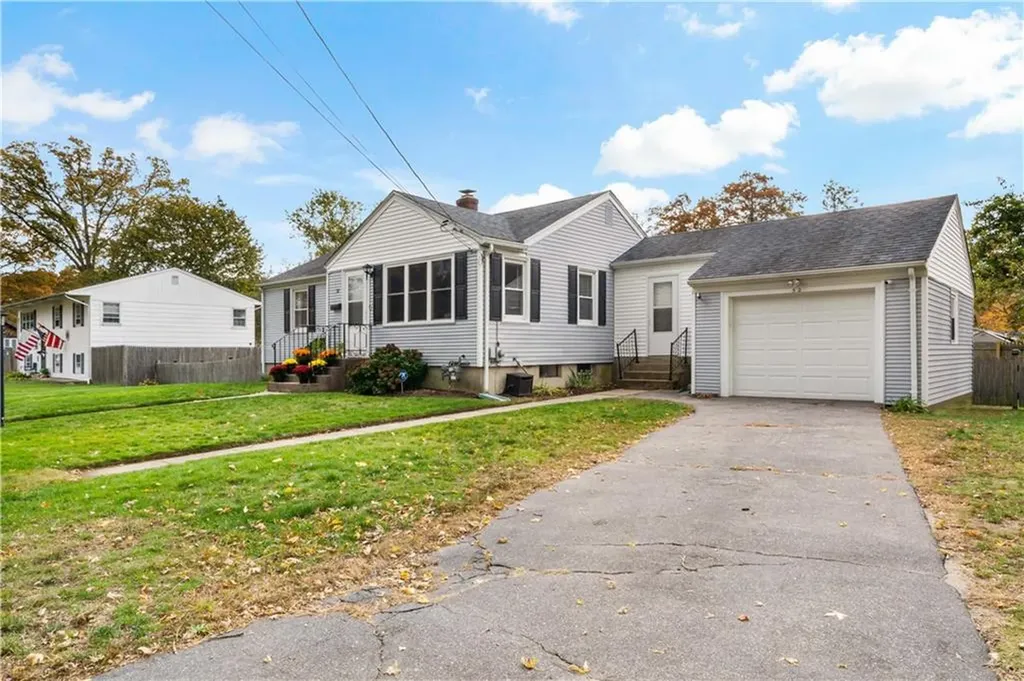 52 Merle Street Warwick RI 02889