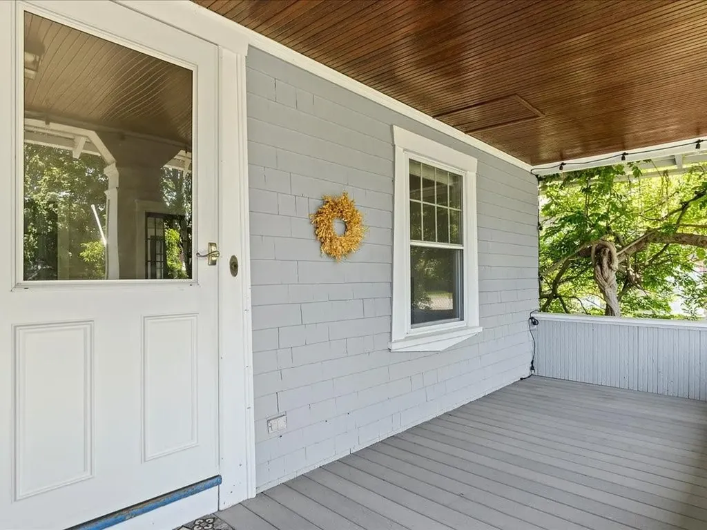 1102 Buttonwoods Avenue Warwick RI 02886