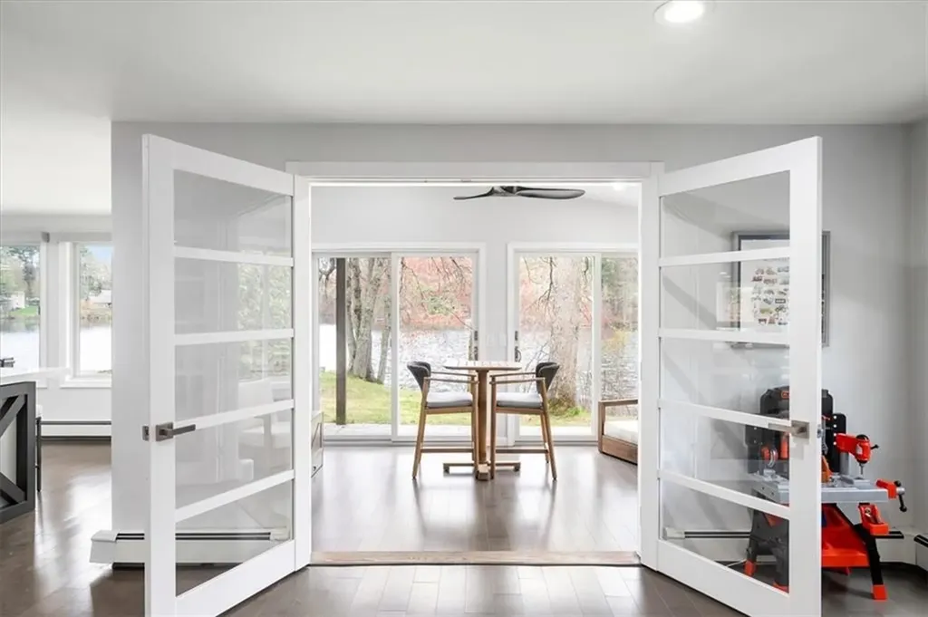 24 Breezy Knoll Road Smithfield RI 02828