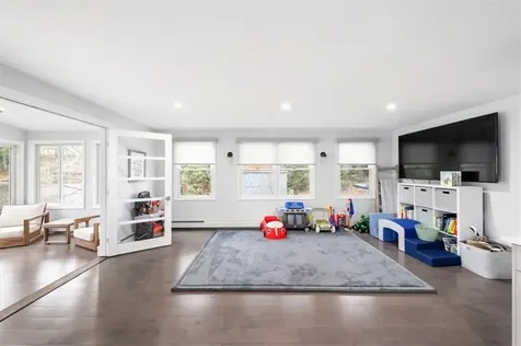 24 Breezy Knoll Road Smithfield RI 02828