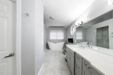 24 Breezy Knoll Road Smithfield RI 02828