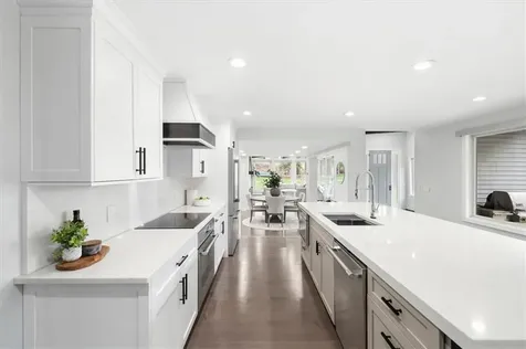 24 Breezy Knoll Road Smithfield RI 02828