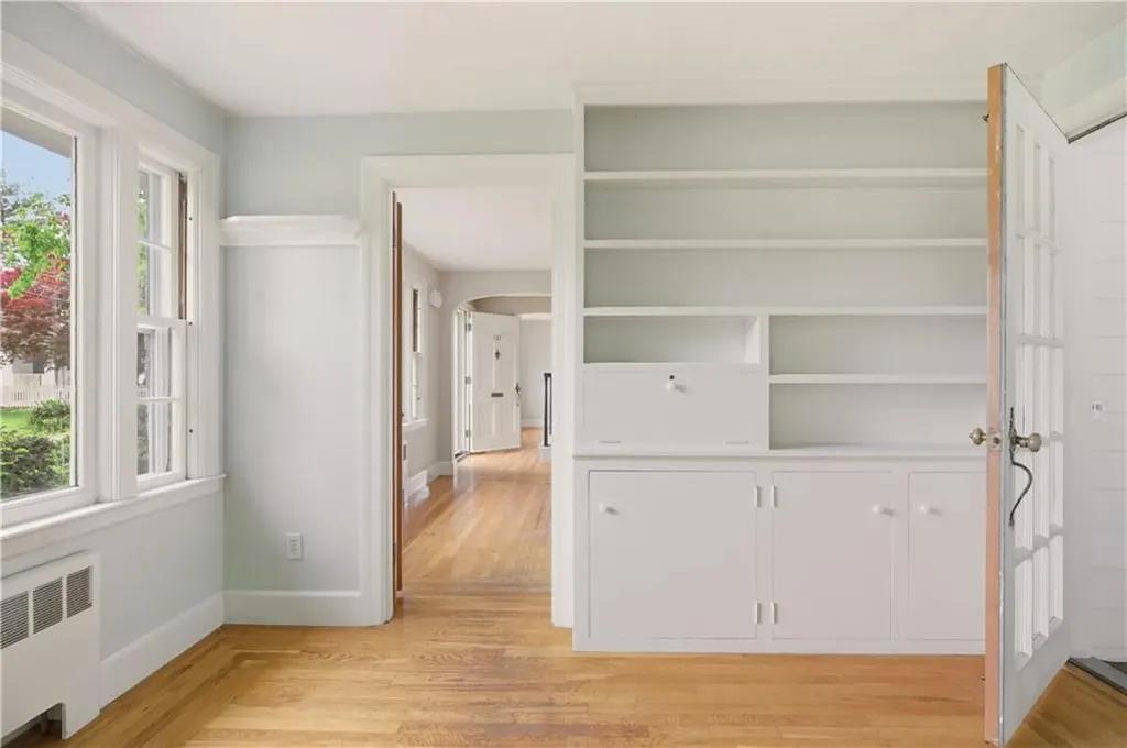 121 Prospect Street Warwick RI 02886