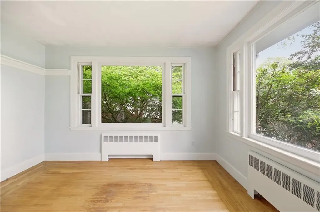 121 Prospect Street Warwick RI 02886