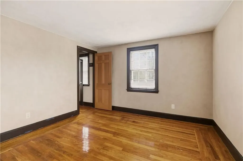 121 Prospect Street Warwick RI 02886