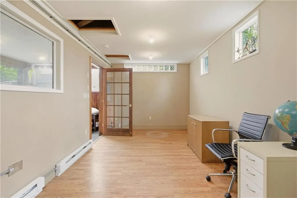 121 Prospect Street Warwick RI 02886