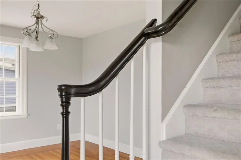 121 Prospect Street Warwick RI 02886