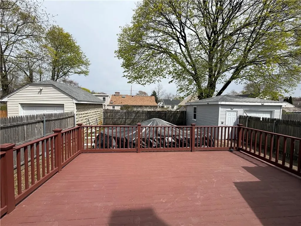 714 Willett Avenue East Providence RI 02915