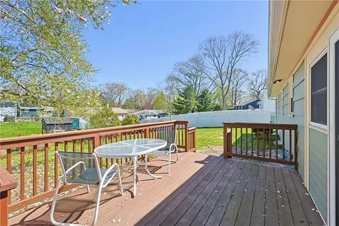 145 Glenwood Drive North Kingstown RI 02852