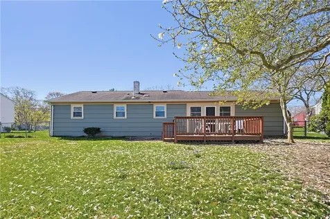 145 Glenwood Drive North Kingstown RI 02852