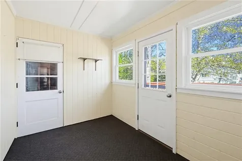 145 Glenwood Drive North Kingstown RI 02852