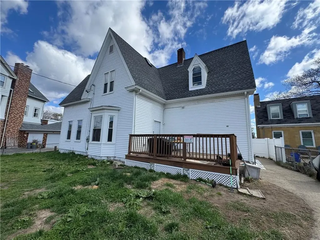 261 Admiral Street Providence RI 02908