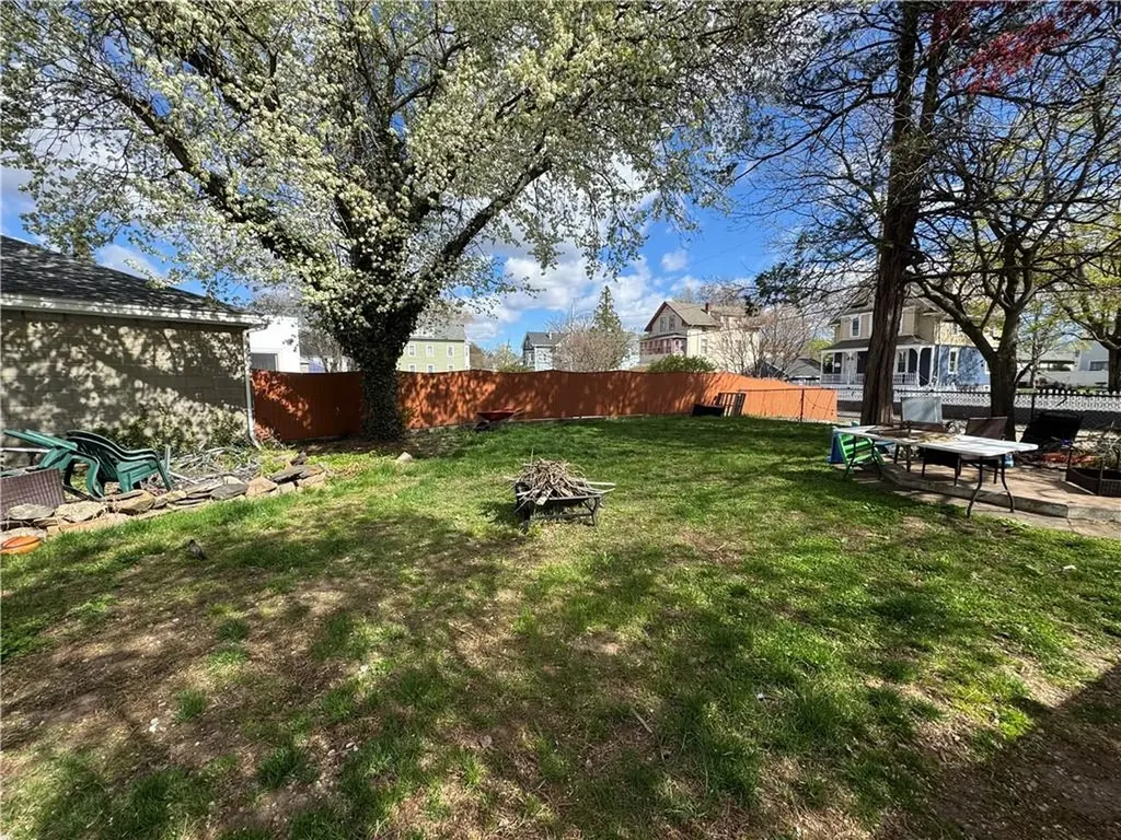261 Admiral Street Providence RI 02908