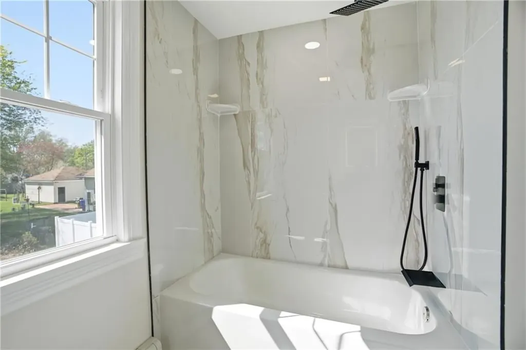 45 Metropolitan Park Drive East Providence RI 02915