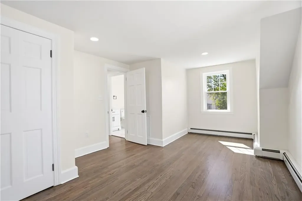 45 Metropolitan Park Drive East Providence RI 02915