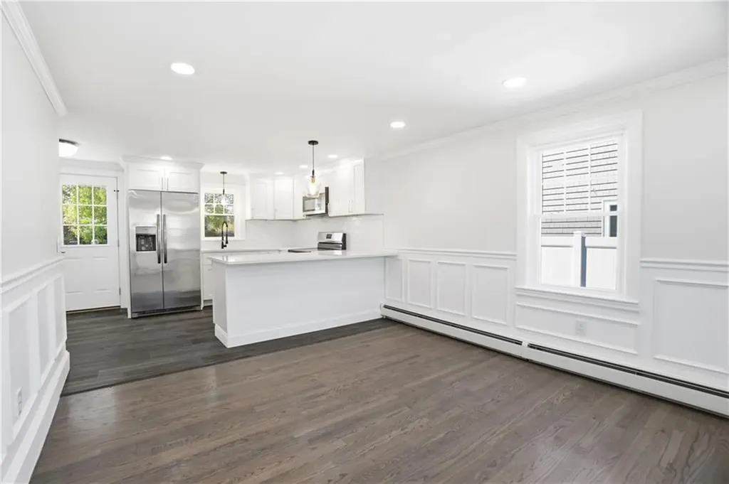 45 Metropolitan Park Drive East Providence RI 02915