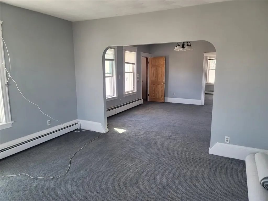 356 Orient Avenue Avenue Pawtucket RI 02861