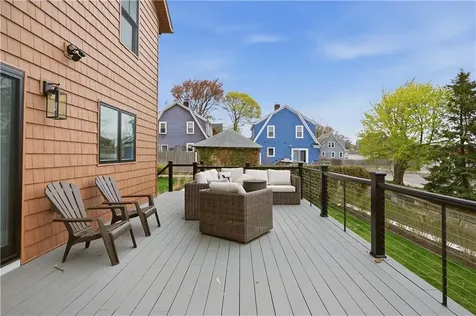 1124 Narragansett Boulevard Cranston RI 02905