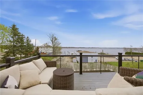 1124 Narragansett Boulevard Cranston RI 02905