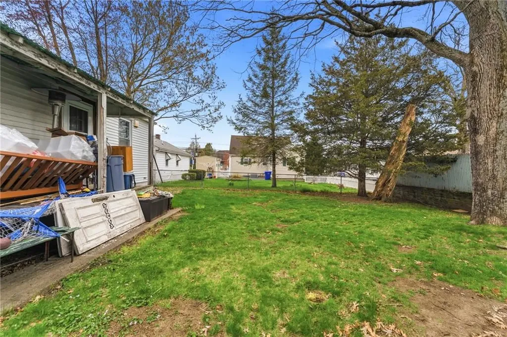 9 Mcguire Road North Providence RI 02904