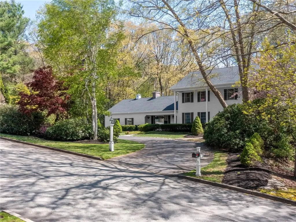 100 Joseph Court Warwick RI 02886