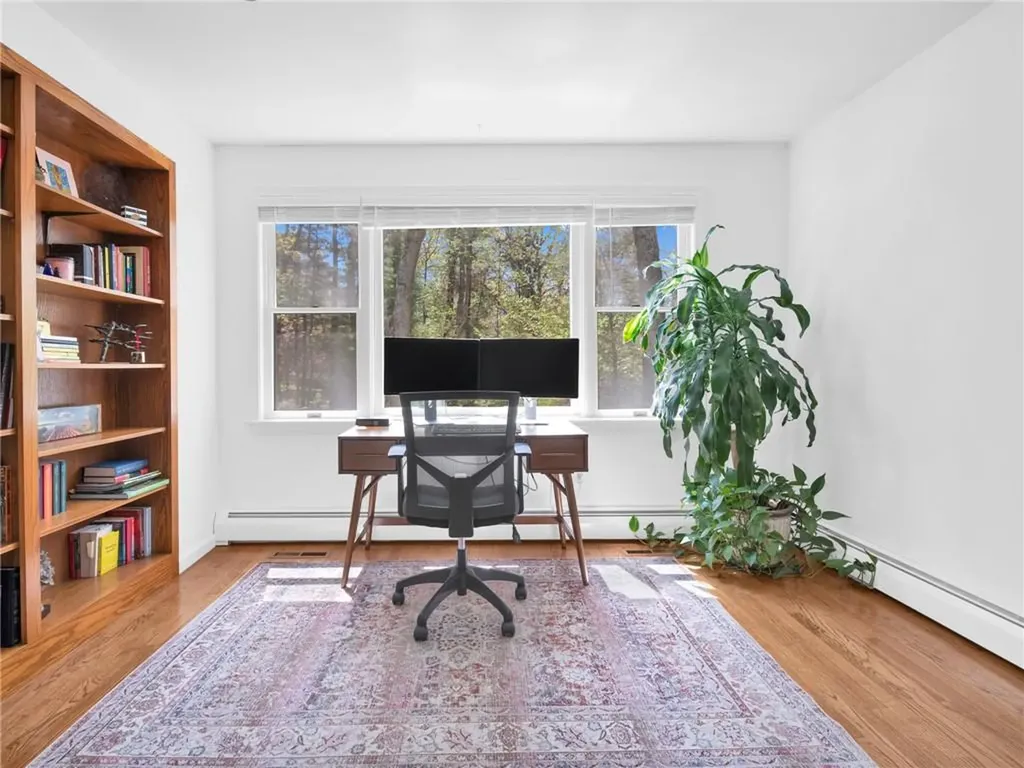100 Joseph Court Warwick RI 02886