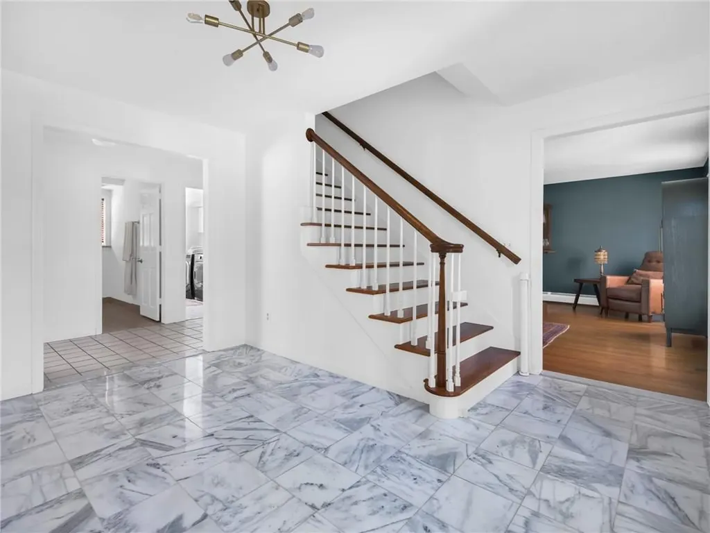 100 Joseph Court Warwick RI 02886