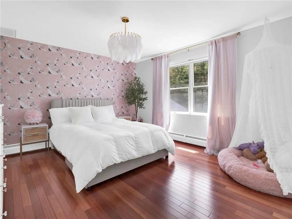 100 Joseph Court Warwick RI 02886