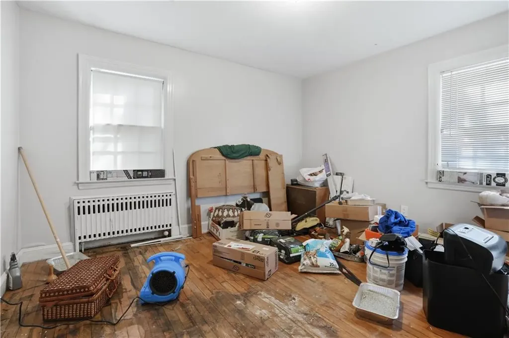 66 Edgehill Road Providence RI 02906