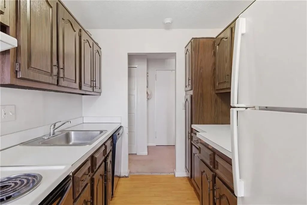 43 Bullocks Point Avenue East Providence RI 02915