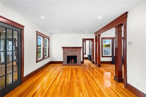 20 E Barrows Street Cumberland RI 02864