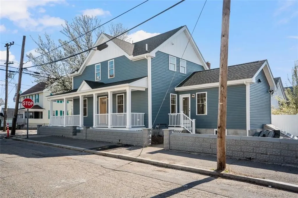 263 Warren Avenue East Providence RI 02914